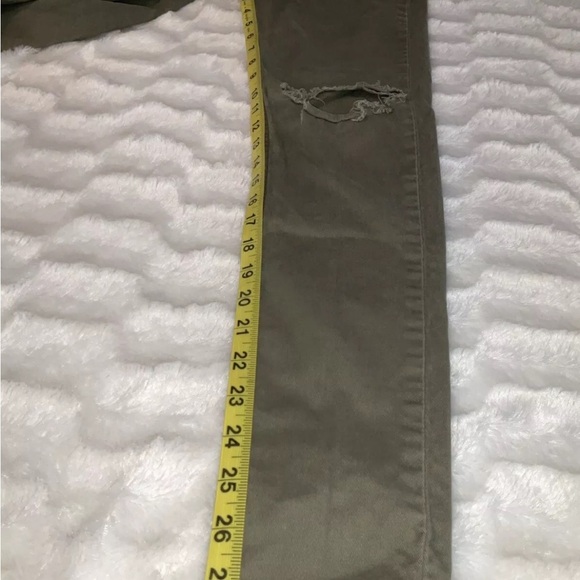 Levis Womens 535 Super Skinny Jeans Olive Distressed Stretch Low Rise Size 27 - Picture 9 of 11